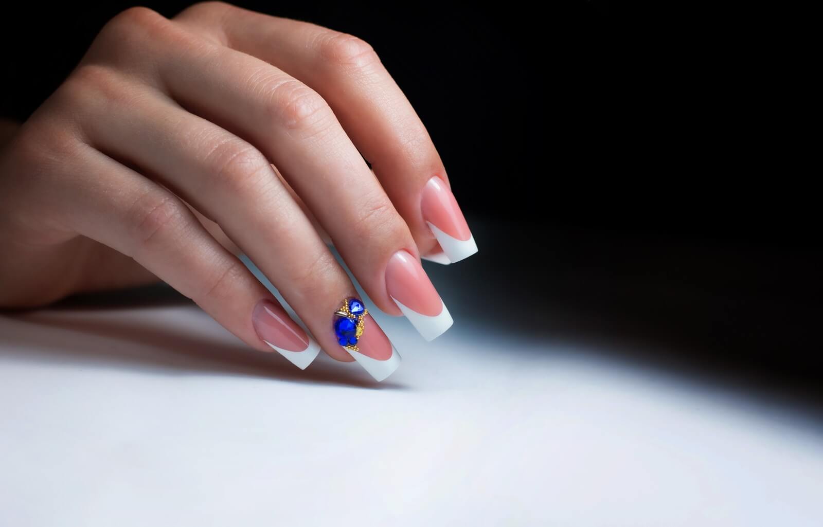 Curs perfectionare unghii cu gel Constanta